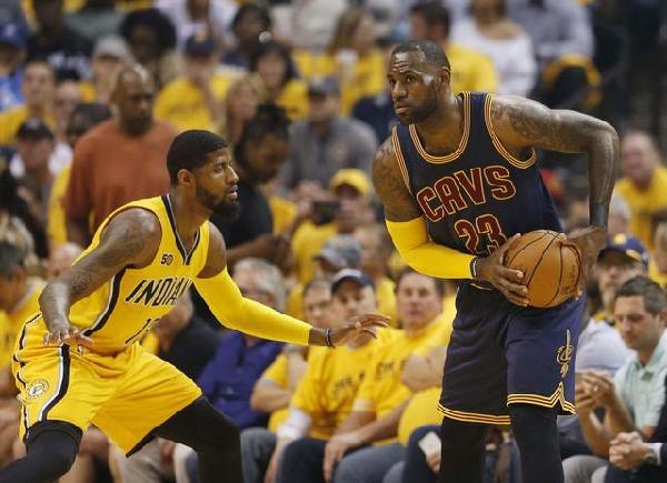 前场逼抢不 前场逼抢不