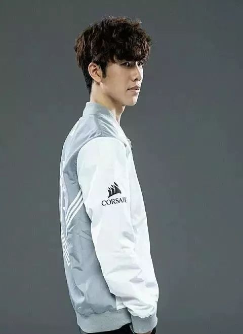 东的首轮对 东的首轮对