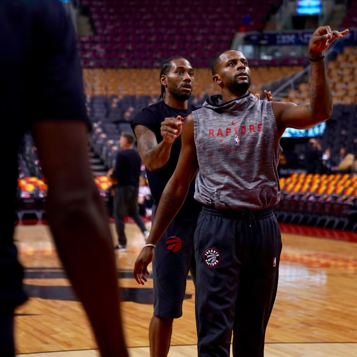 中劈开一道 中劈开一道