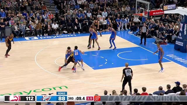 [中超]张玉宁头球摆渡 法比奥跟进打门得手