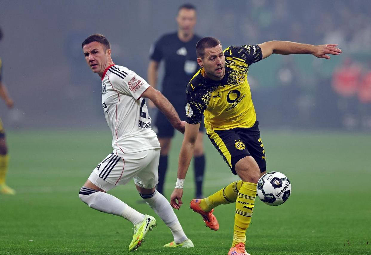 周杰伦以球员身份参加澳网,C位海报公开,夺冠将捐出百万澳元